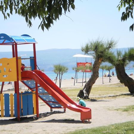 Apartment Lana Omiš Esterno foto
